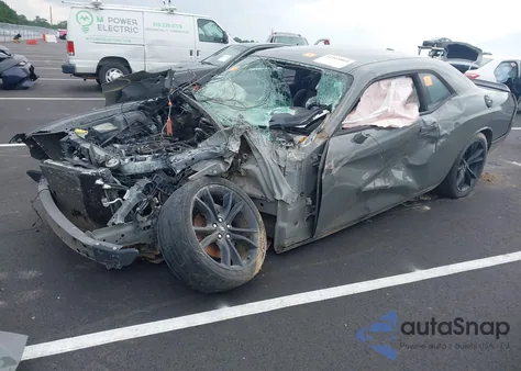 2018 Dodge Challenger Sxt from USA, damaged, VIN 2C3CDZAG5JH138426